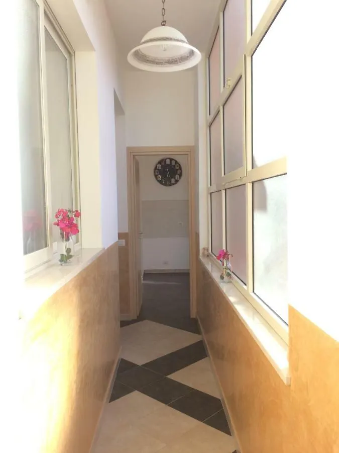 B & B Jasmine Santa Teresa Di Riva Frühstückspension